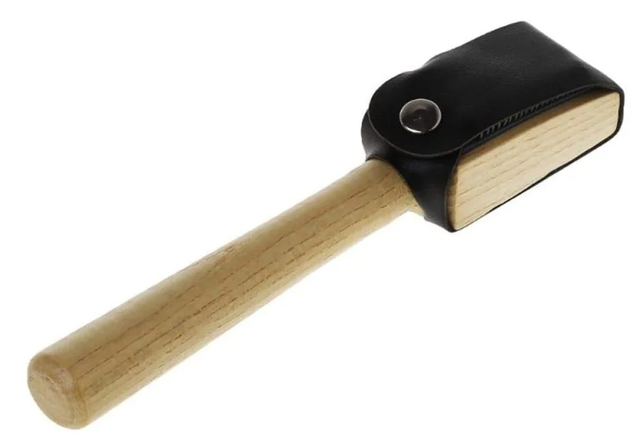 Brosse métallique pour entretien semelles chaussures de danse