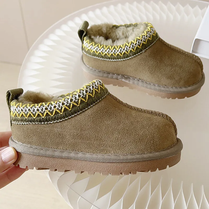 Pantoufle botte en fourrure pour enfants – Image 5