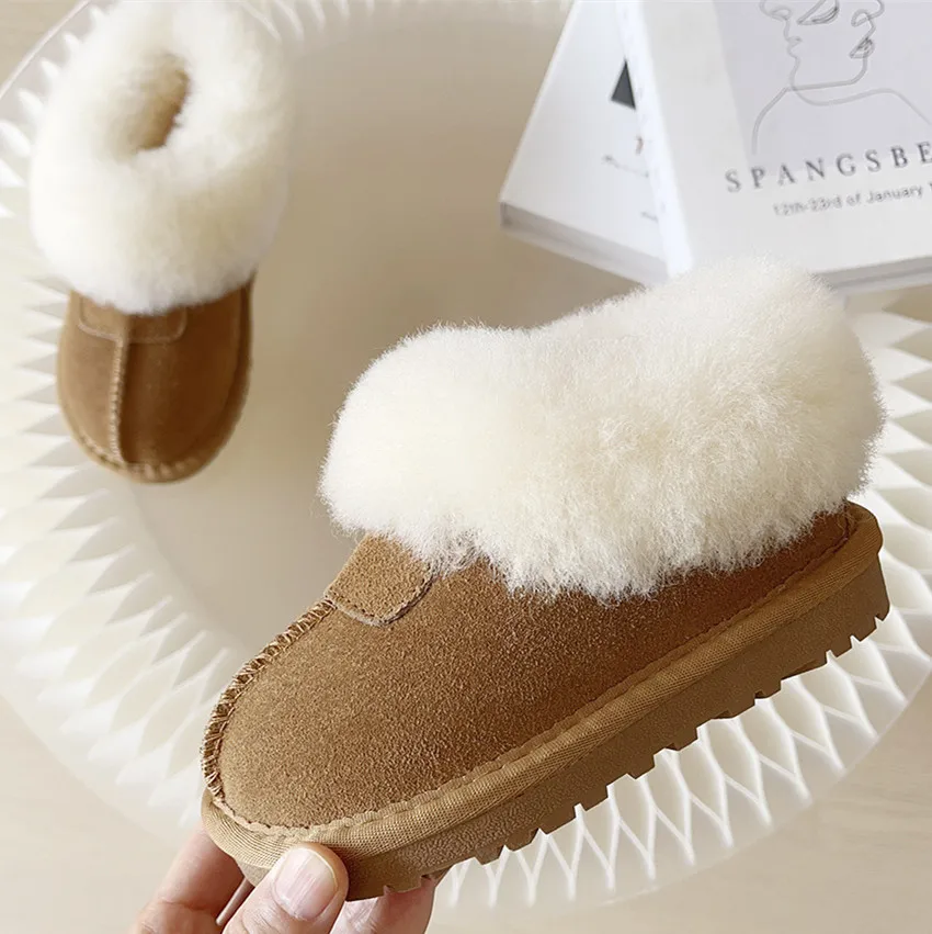 Pantoufle botte en fourrure pour enfants – Image 7