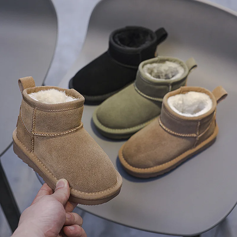 Pantoufle bottes de neige montantes en cuir