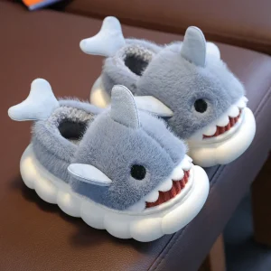 Pantoufle De Maison Chaudes Et Douces En Peluche De Requin