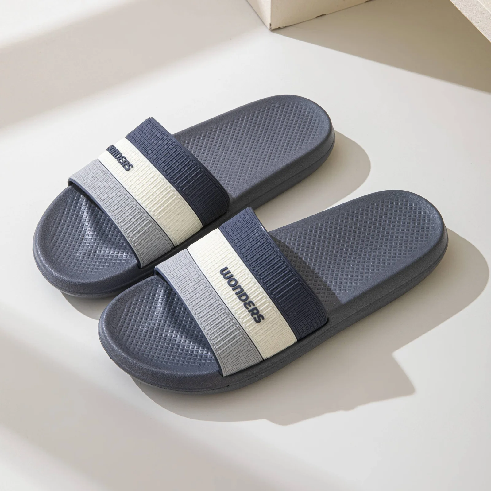 Pantoufle De Plage Design Alphabétique Antidérapants – Image 3