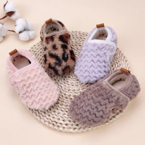 Pantoufle Fourrure Pour Bébé À Semelle Souple Antidérapantes